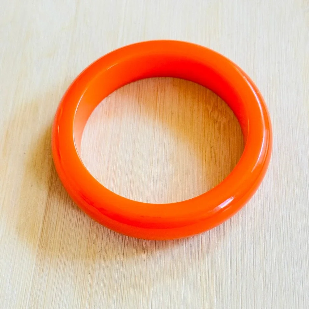 VTG Pumpkin Orange Bright Bakelite Bangle Bracelet Tested Art Deco Thick 46g